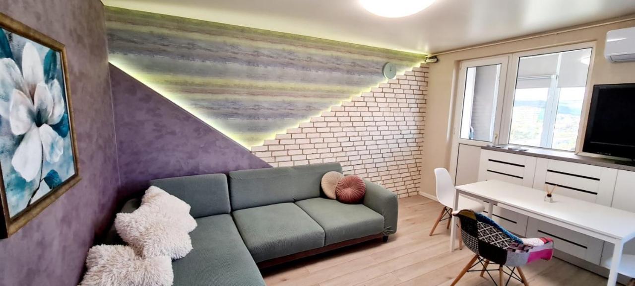 2 Rooms A&B Center Panorama Iasi Exterior foto
